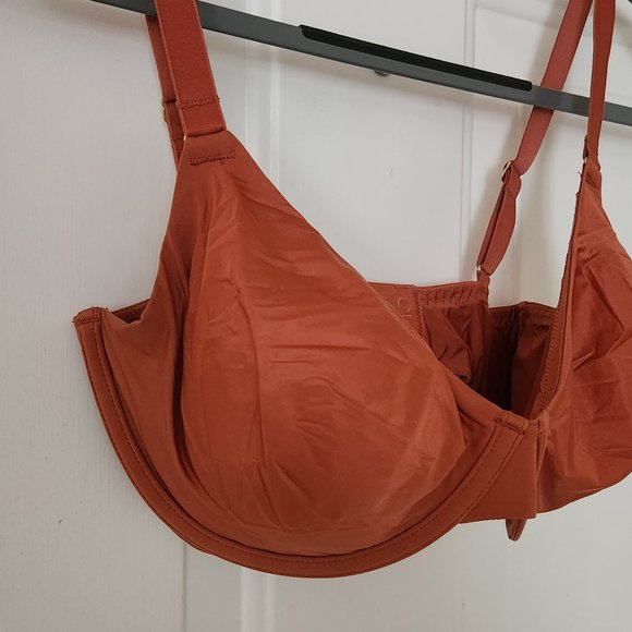 NWOT Clay CUUP Unlined The Triangle Microfiber Bra - Picture 3 of 7